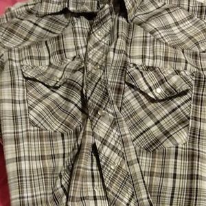 Pearl snap long sleeve